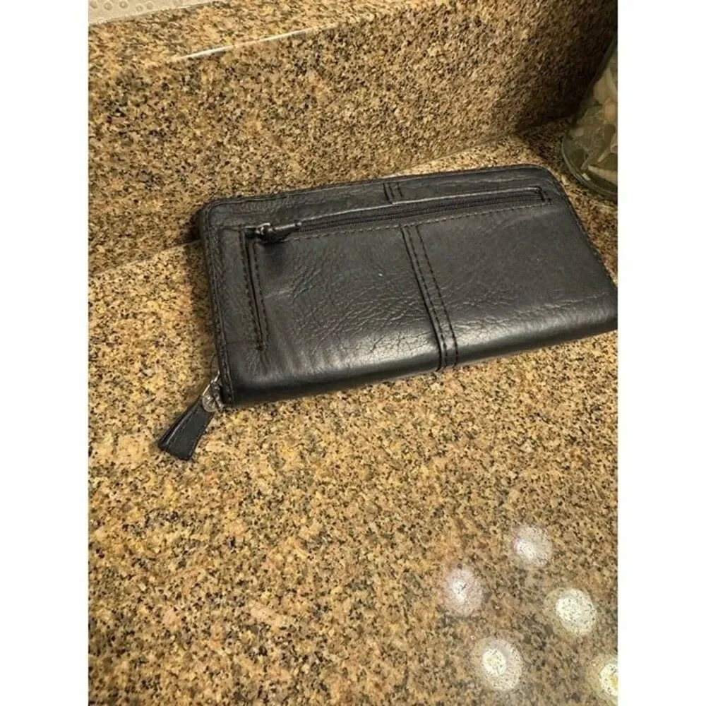 Fossil Maddox Leather Zip Around Wallet Clutch Black‎